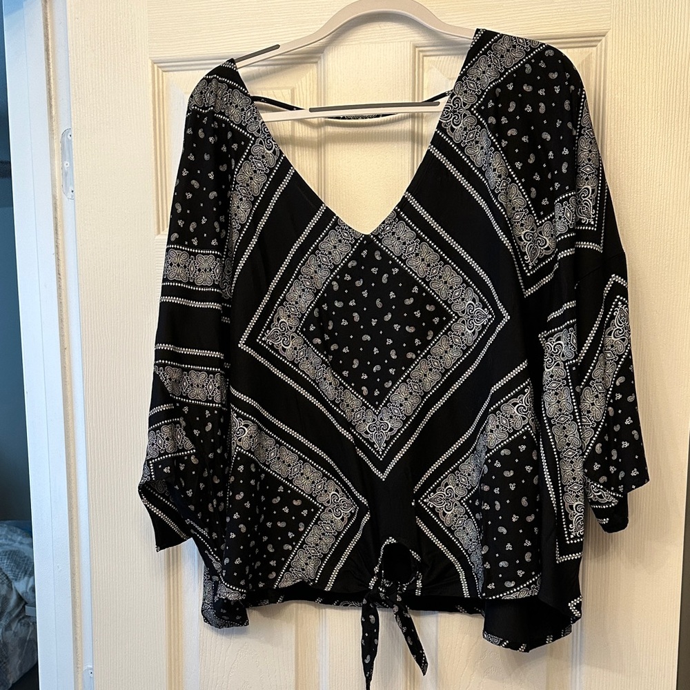 Lane Bryant Black and White Patterned Blouse
